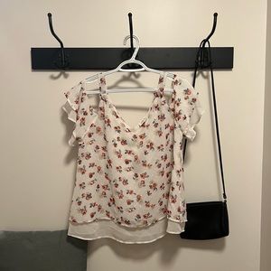 Sienna Sky Open Shoulder Floral Blouse - L